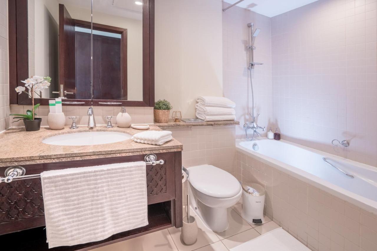 Elite Royal Apartment - Full Burj Khalifa & Fountain View - Emperor Dubai Bagian luar foto