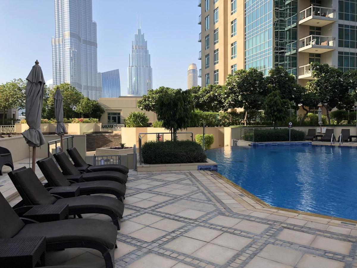 Elite Royal Apartment - Full Burj Khalifa & Fountain View - Emperor Dubai Bagian luar foto